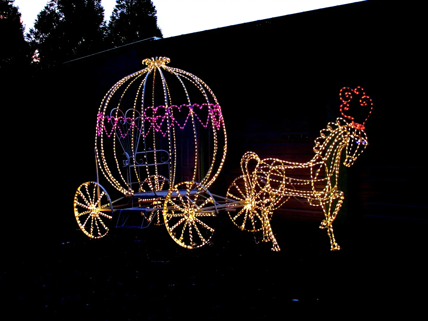 Festive carriage lighting decoration